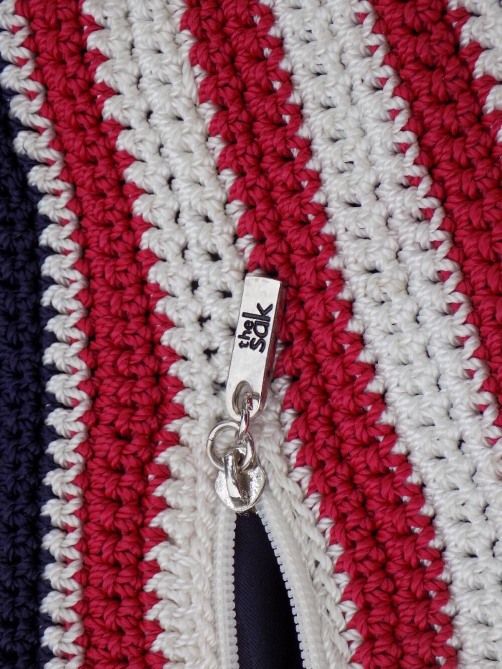 The Sak Flag Purse Bag USA American Flag Crochet Purse Crossbody Bag - Picture 13 of 16